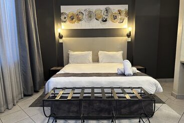 N1 Hotel Samora Machel Harare