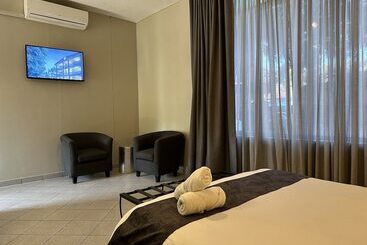 N1 Hotel Samora Machel Harare