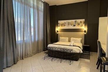 N1 Hotel Samora Machel Harare