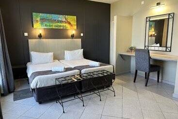 N1 Hotel Samora Machel Harare