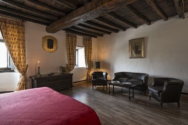 هتل Residenza Principi Ruspoli