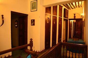 هتل Shaba Boutique