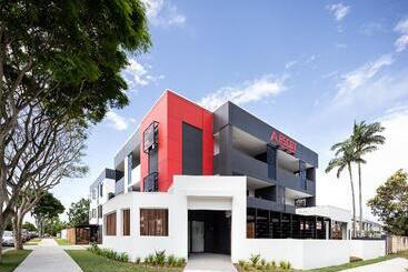 فندق على الطريق Ascot Budget Inn & Residences