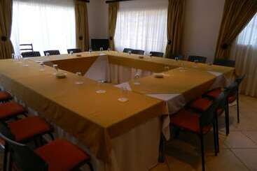 پانسیون Botleng Guest House