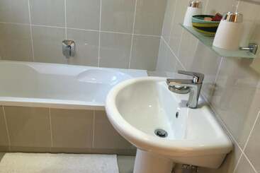 پانسیون Botleng Guest House