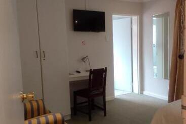 پانسیون Botleng Guest House