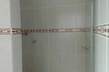 پانسیون Botleng Guest House