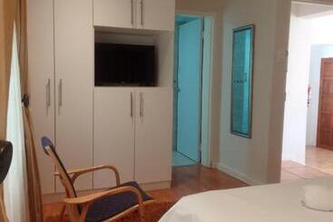 پانسیون Botleng Guest House