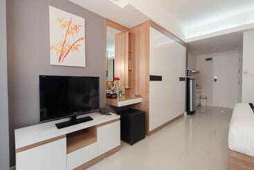 Racha Residence Sri Racha