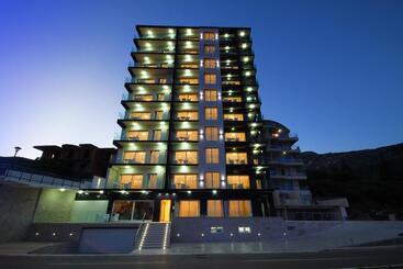 Shine Residence