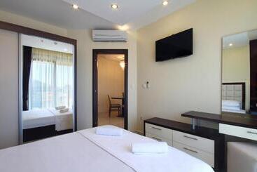 Shine Residence