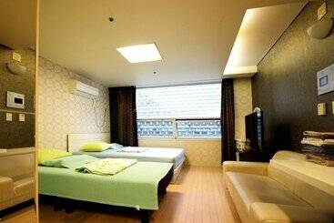 Weve House