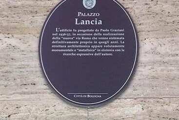 تختخواب و صبحانه Bologna Center Town