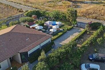 تختخواب و صبحانه Villa Rosa