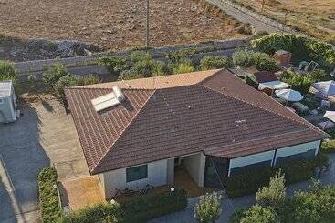تختخواب و صبحانه Villa Rosa