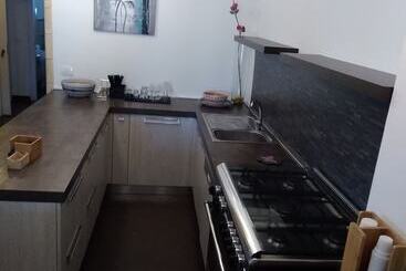 تختخواب و صبحانه Villa Rosa