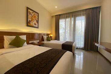 هتل Argya Santi Resort