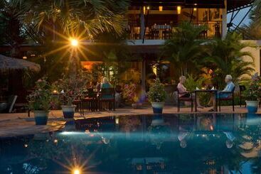 هتل Battambang Resort