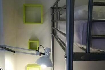 هتل Hostel 24
