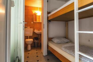 هتل Hostel 24