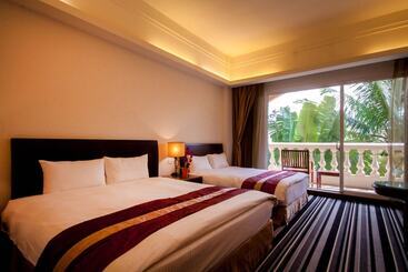 Les Hotel Tainan