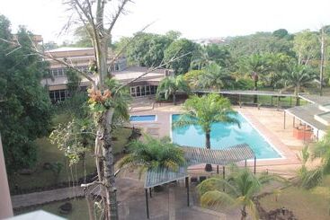 هتل Nike Lake Resort