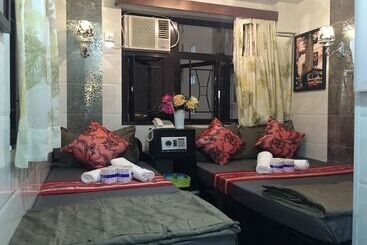 هتل Skycity Hostel