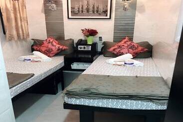هتل Skycity Hostel