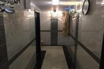 هتل Skycity Hostel