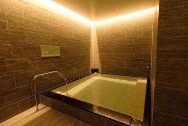 هتل Matsuyama New Grand
