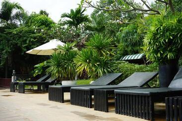هتل Vimean Sovannaphoum Resort
