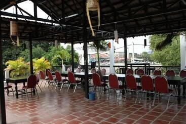 هتل Vimean Sovannaphoum Resort