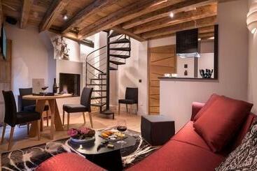 Les Loges Annecy Vieille Ville