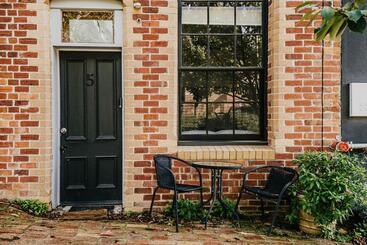 펜션 Albert Hotel Daylesford