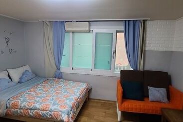 پانسیون Apple Tree Guesthouse