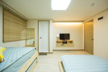 پانسیون Guesthouse The Hill
