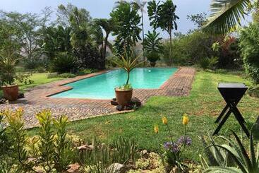 پانسیون Ilanda Guest House