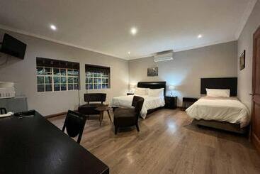 پانسیون Ilanda Guest House