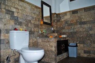پانسیون Titi Sedana Homestay