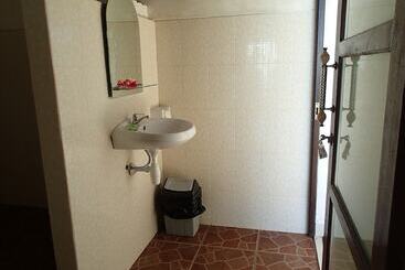 پانسیون Titi Sedana Homestay