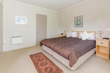 Raumati Sands Resort