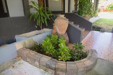 استراحتگاه Co Co House Samui