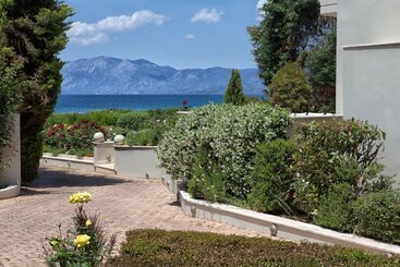 The Marble Resort - Chalkis