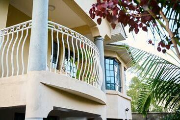 Forget Your Worries In This Serene 5 Bedroom Villa In Ngong - Nairobi