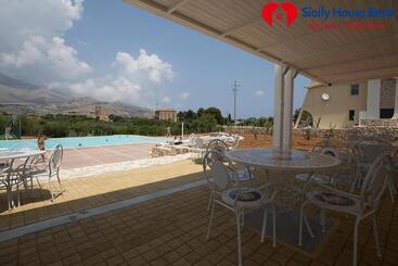 Borgo Aranci   Appartamento In Villa Garofalo   15b