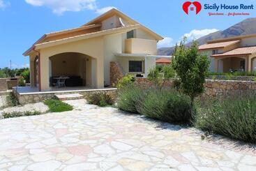 Borgo Aranci   Appartamento In Villa Garofalo   15b