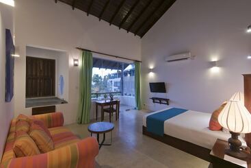 هتل Amaloh Boutique Resort