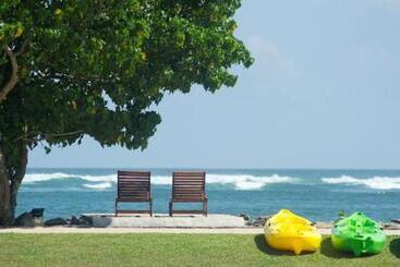 هتل Amaloh Boutique Resort