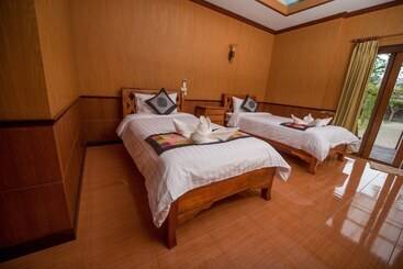 هتل Baan Baitan Resort