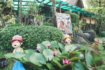 هتل Baan Baitan Resort